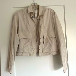 Lululemon mid-crop jacket — beige